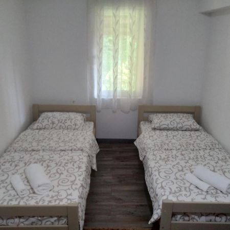 Guest House Erdan Plav Zewnętrze zdjęcie
