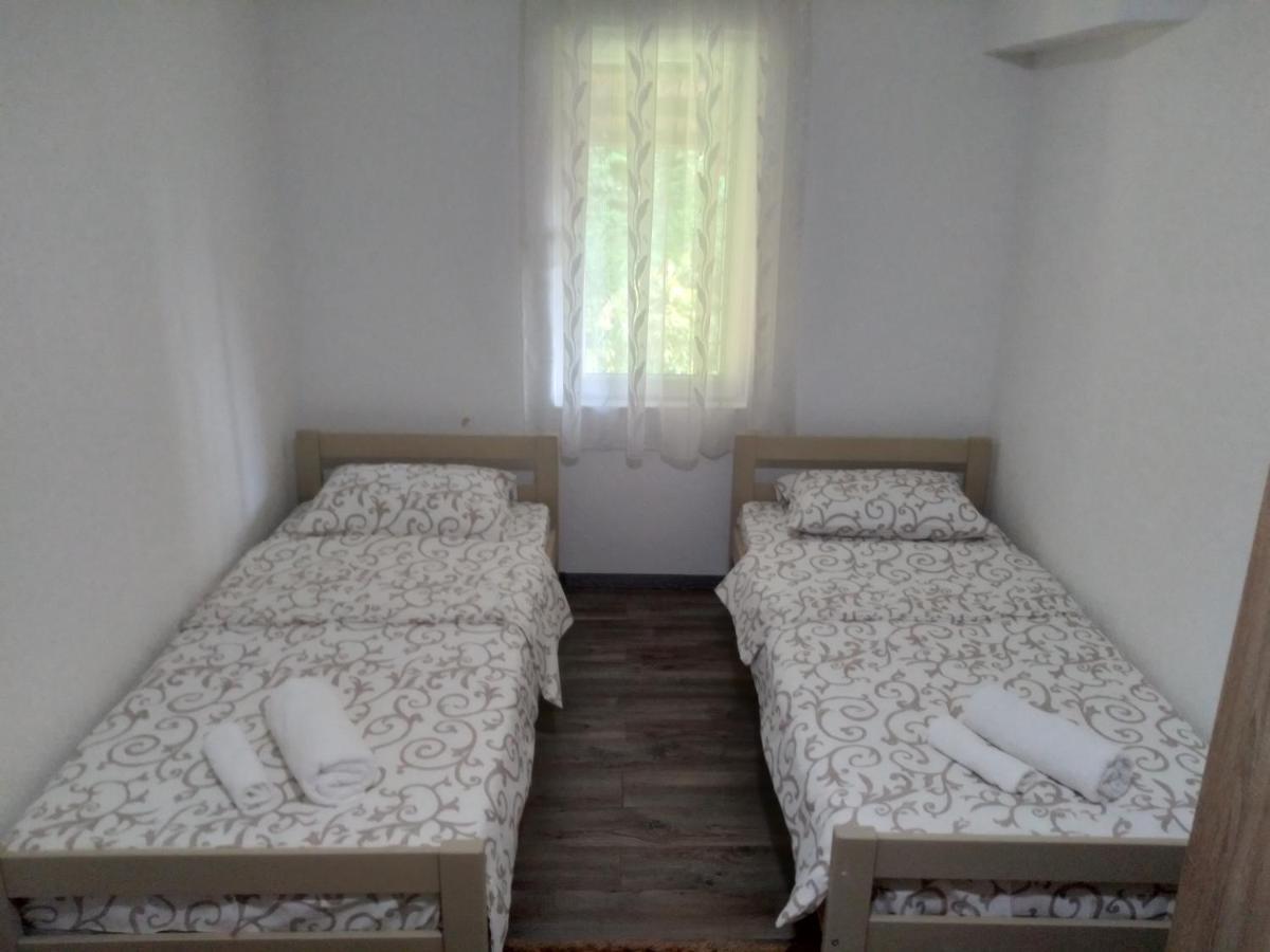 Guest House Erdan Plav Zewnętrze zdjęcie