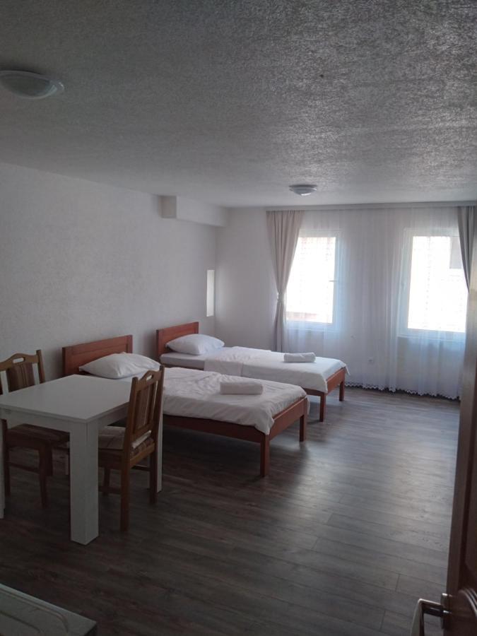 Guest House Erdan Plav Zewnętrze zdjęcie